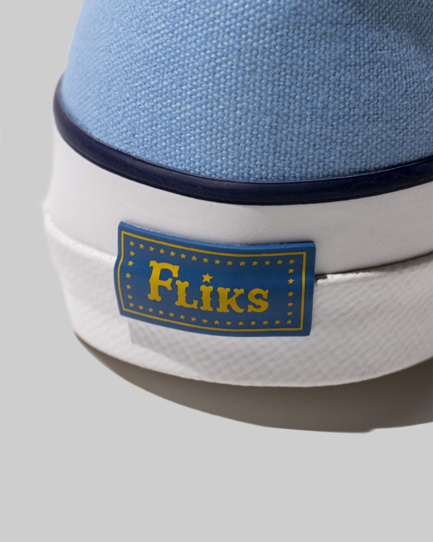 MR. FLIKS CARTA DA ZUCCHERO e BIANCO LATTE LINEA BLU